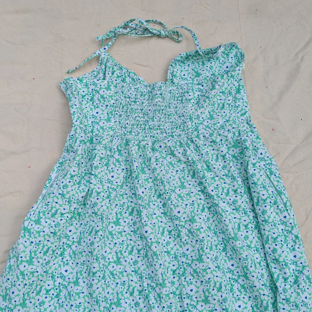 Universal Thread Spring Flowers Sun Dress - Picture 6 of 7